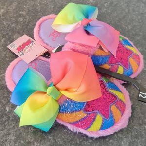 JoJo Siwa slippers size 11-12 girls